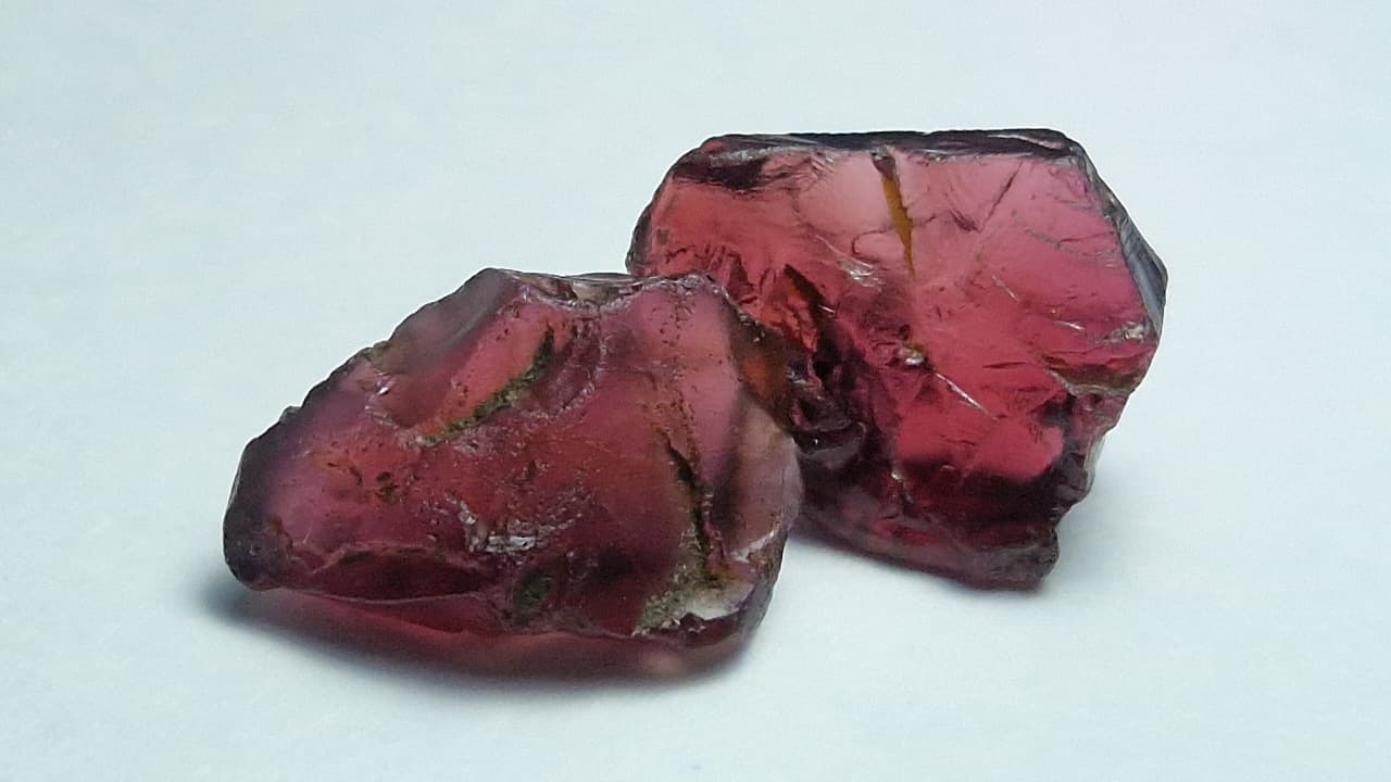 Rhodolite GArnet testing for international shipping — view 2